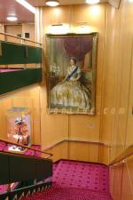 ID 3188 QUEEN ELIZABETH 2 (1969/70327grt/IMO 6725418) - A portrait of the late Her Majesty Queen Elizabeth, The Queen Mother in D stairwell. This picture was originally displayed aboard the original QUEEN...
